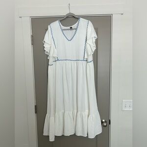 SHEIN White Ruffled Tiered Sundress